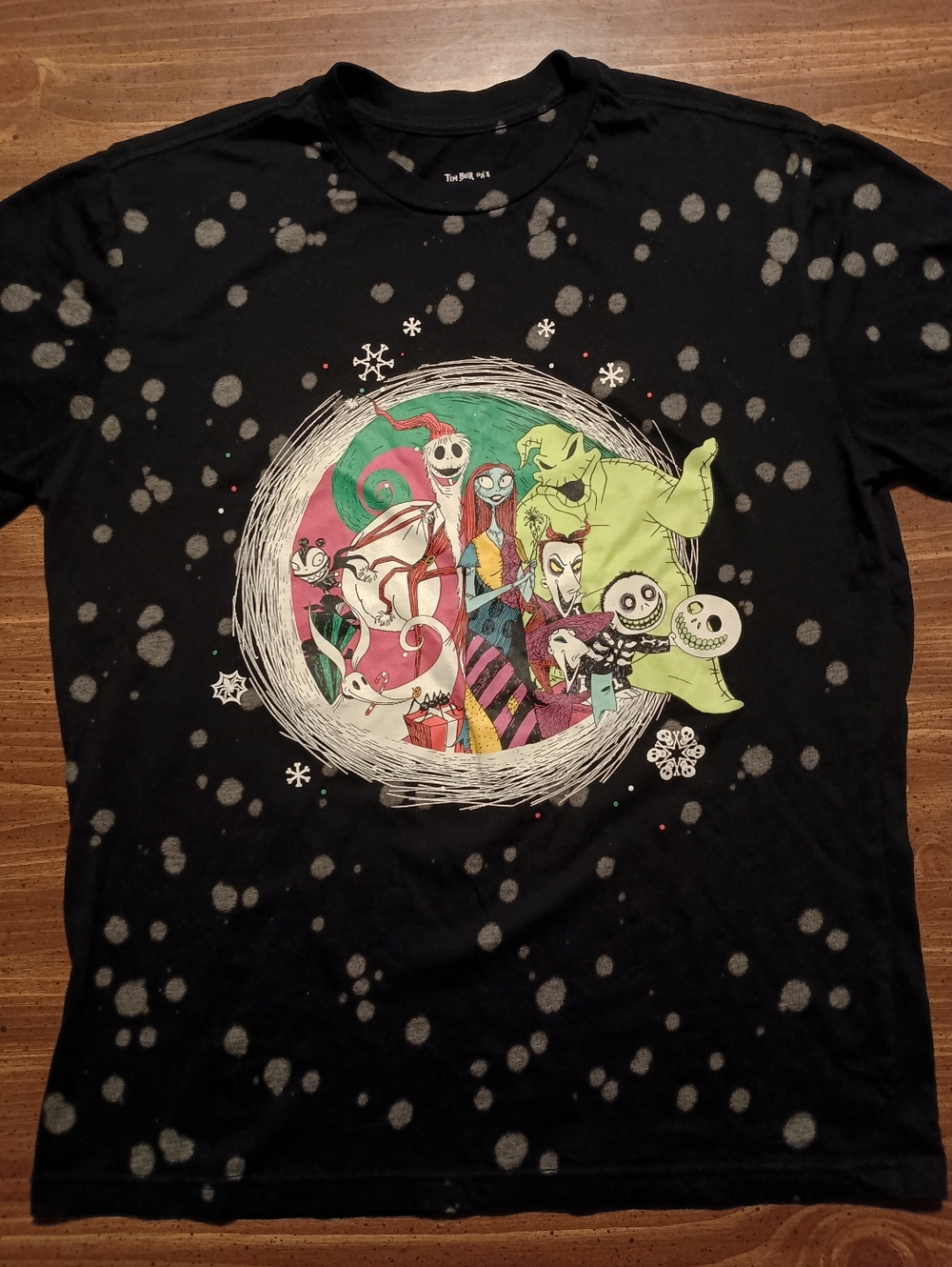 NIGHTMARE BEFORE CHRISTMAS T-SHIRT - Large // Disney Halloween Xmas movie tee
